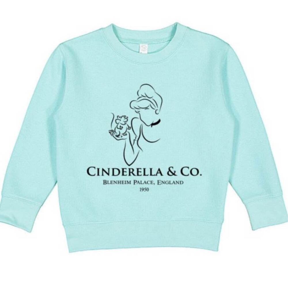 Cinderella & Co Crewneck Girl’s Size 5/6